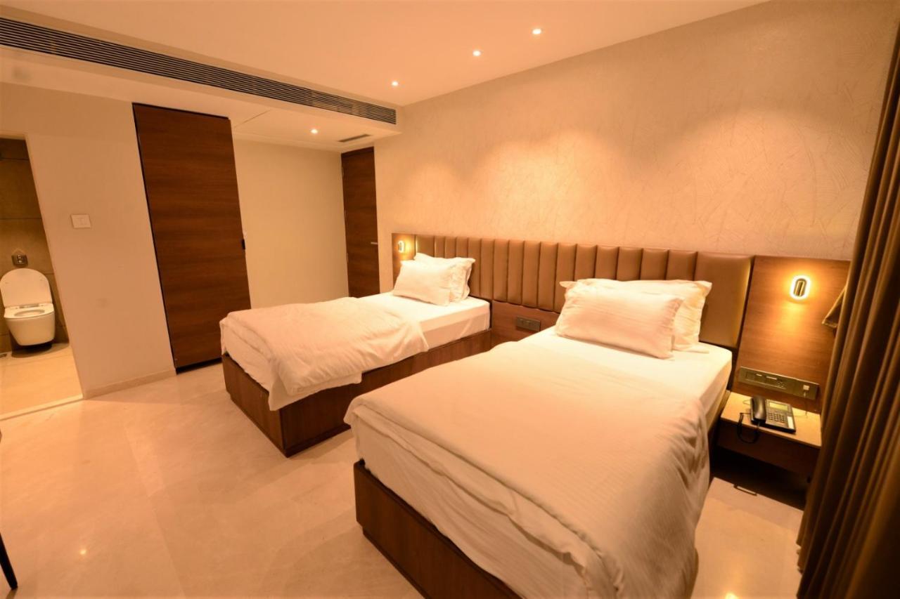 Hotel Anupam Residency Mumbai Ngoại thất bức ảnh